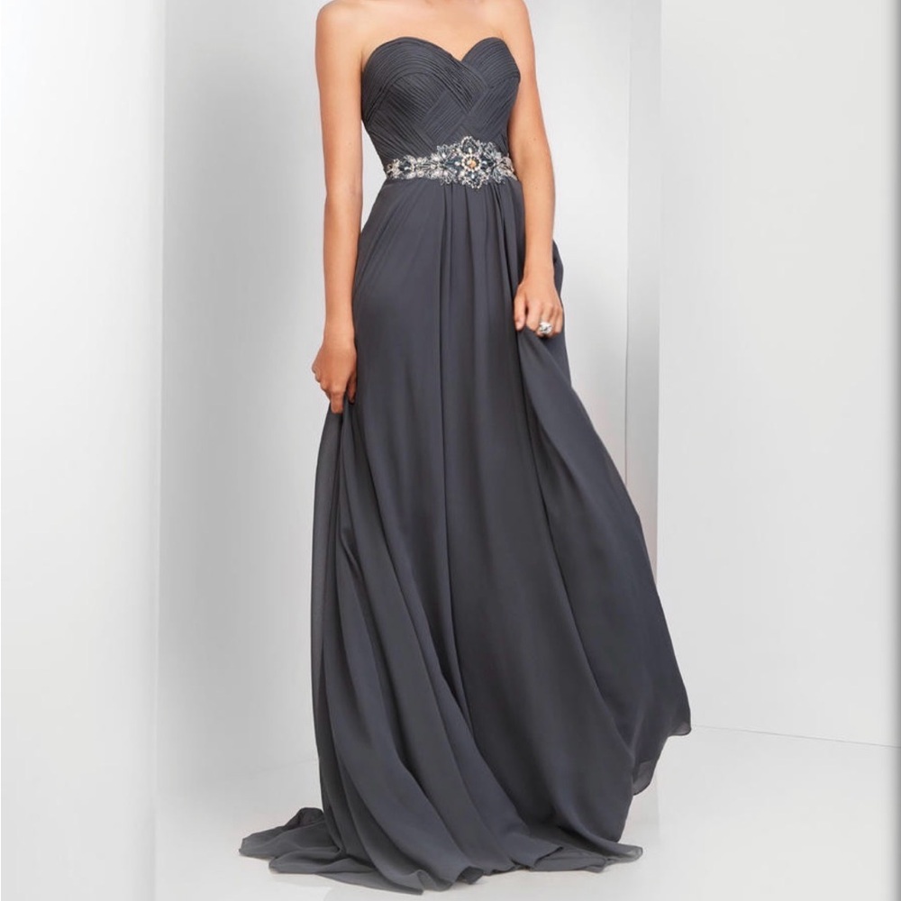 Clarisse Prom Dress Size 6 Strapless Sweetheart Formal Gown Embellished